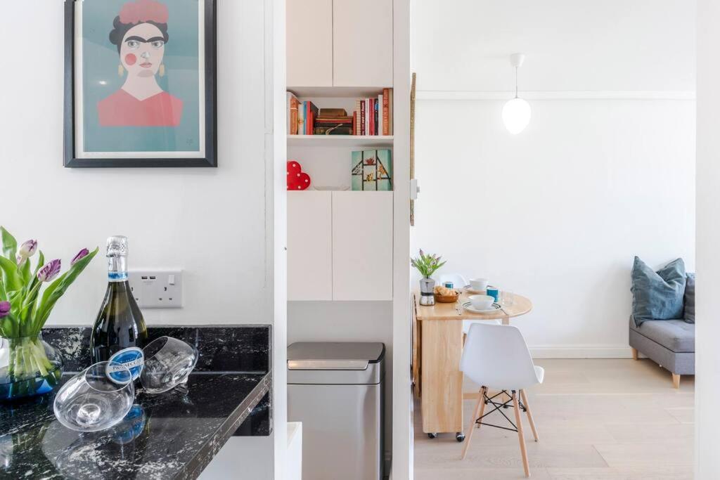 The Clarence, Central London Apartment W/ Wifi Dış mekan fotoğraf
