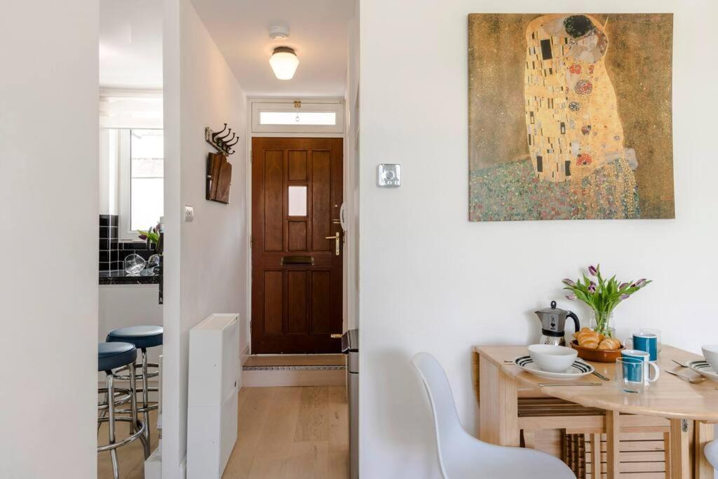 The Clarence, Central London Apartment W/ Wifi Dış mekan fotoğraf