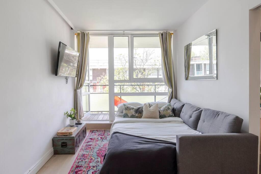 The Clarence, Central London Apartment W/ Wifi Dış mekan fotoğraf