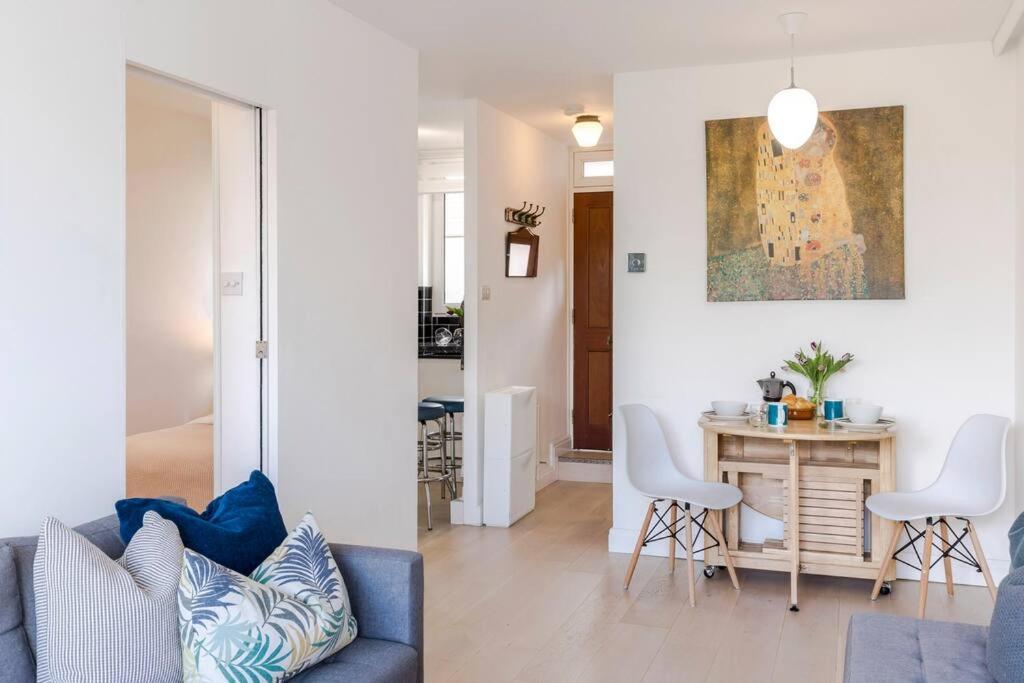 The Clarence, Central London Apartment W/ Wifi Dış mekan fotoğraf